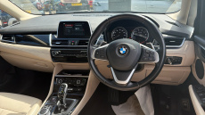 BMW 2 Series 220i Luxury 5dr DCT Petrol Hatchback